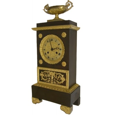 Gepatineerde bronzen pendule
