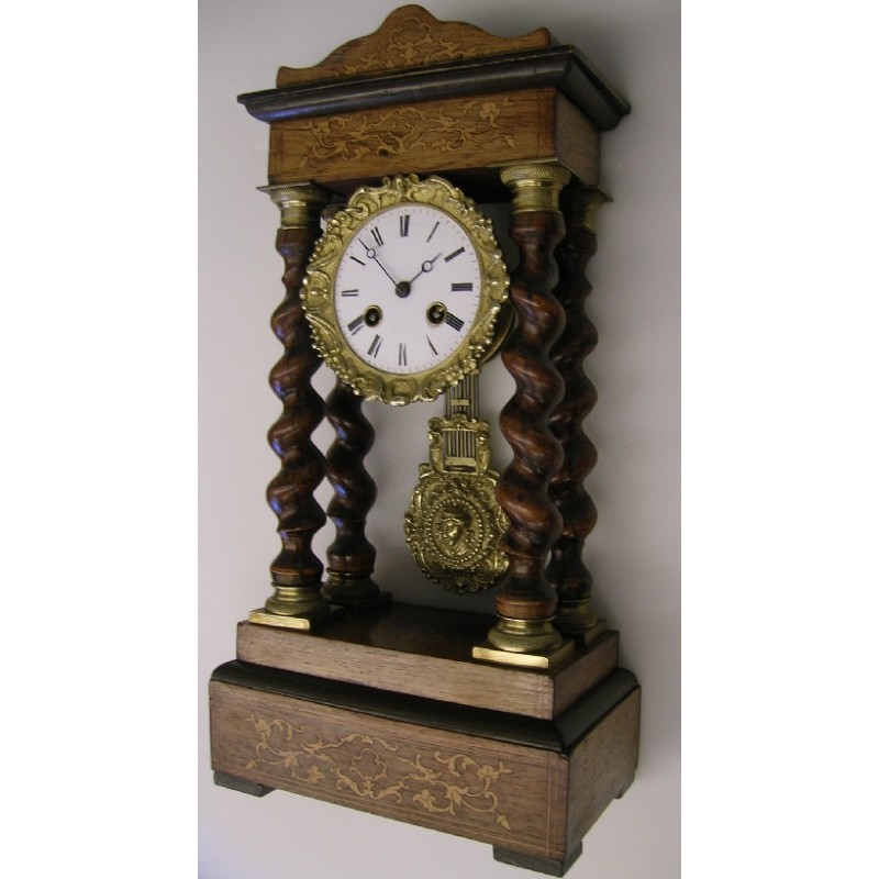 Franse kolompendule getorst