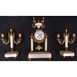 Marmeren pendule met kandelaars Marmeren pendule met kandelaars