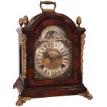 Engelse tafelklok met handvat en eikels