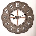 Grote zinken wandklok GB106 Grote zinken wandklok GB106