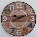 AM 9539 klok houtlook met bol glas AM 9539 klok houtlook met bol glas